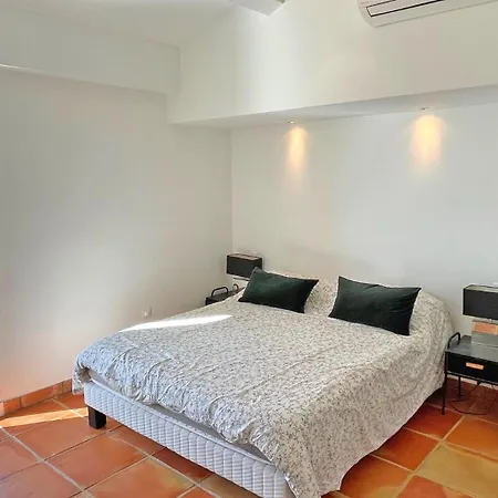 Villa Les Amandiers *